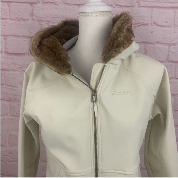 Marmot womens jacket cream coat brown faux fur hood softshell size Med - Picture 2 of 14